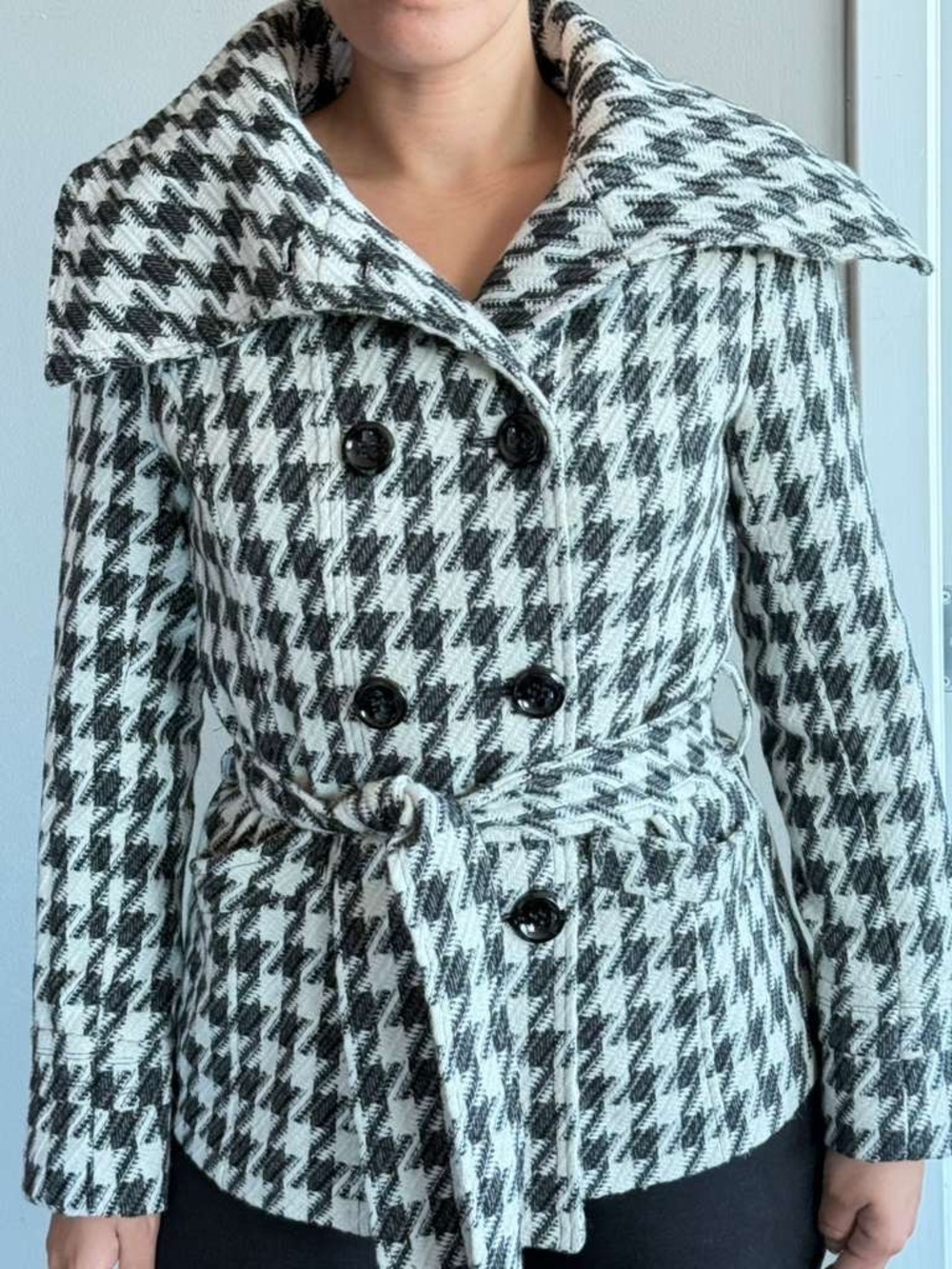 Steve Madden Black and White Houndstooth Jacket with Belt